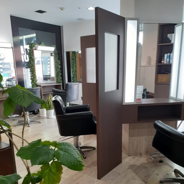 イメージチェンジ大歓迎☆トレンド～ナチュラルまで幅広いヘアスタイルに対応可能☆彡|Air eggplant