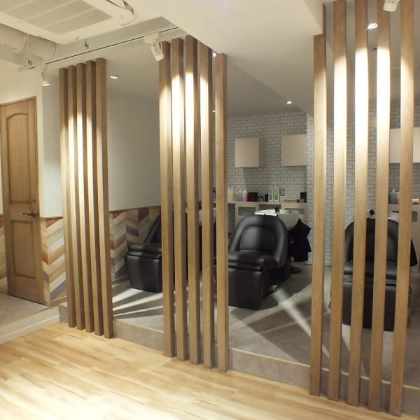 頭皮ケアでスッキリ♪【Aujuaエイジングケアヘッドスパ】潤いと艶のある美髪へ導きます◎|hair's ROSSO TERRACE