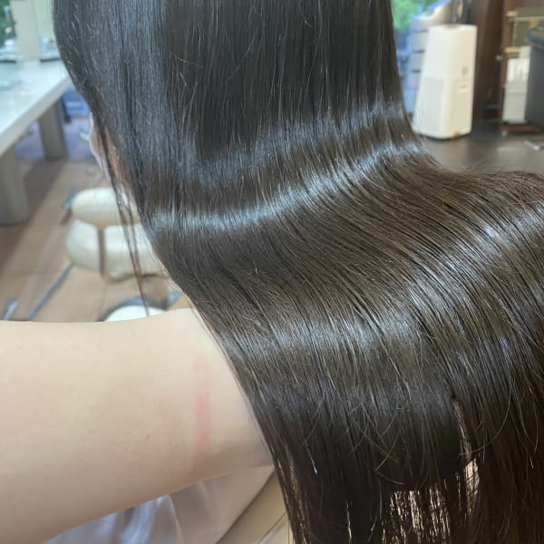 マグネットカラー★★髪質やなりたいカラーに合わせてご提案!オシャレにカラーチェンジ!|APHRODITE GINZA 御茶ノ水 神保町店