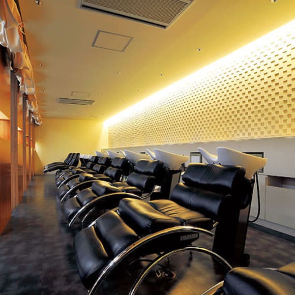 好評♪♪【イルミナカラー】艶感のある色味・外国人風な透明感で思わず自慢したくなるヘアに☆彡|GRANLUXE -hair-