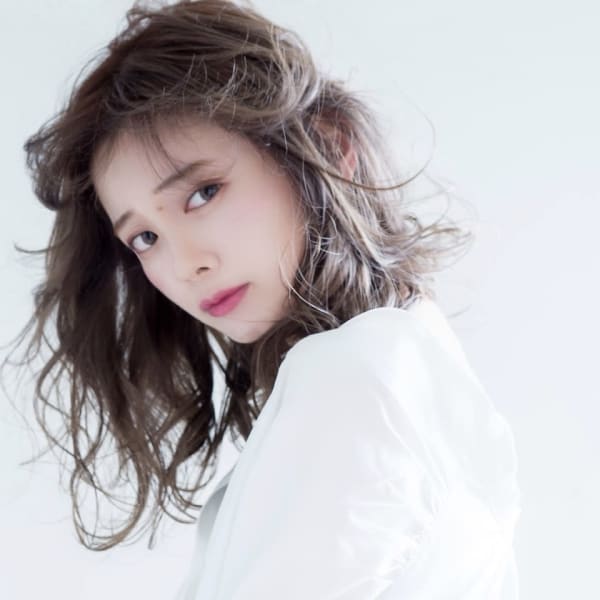 好評♪【ミルボンAujuaトリートメント】お手入れラクラク◎潤いあふれるツヤツヤな髪へと仕上げます♪|ミルボンAujua認定サロン fizelle 南堀江店