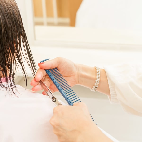 《当日予約歓迎》デザインカット☆トレンド～ナチュラルまで幅広いヘアスタイルに対応します！|Hair studio Rei