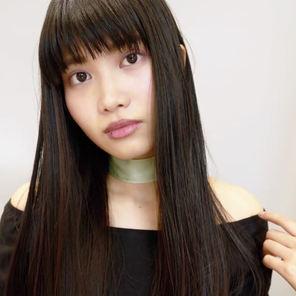 『プレミアム縮毛矯正』で柔らかさとツヤ♪髪質改善縮毛矯正であらゆるクセ毛を扱いやすくより美しく。|Ash 元住吉店