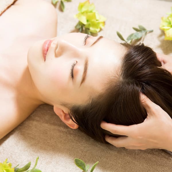 ☆NEW☆カット+オーガニッククイックヘッドスパ(5分) ¥6600|【全席半個室サロン】Natural 広島店