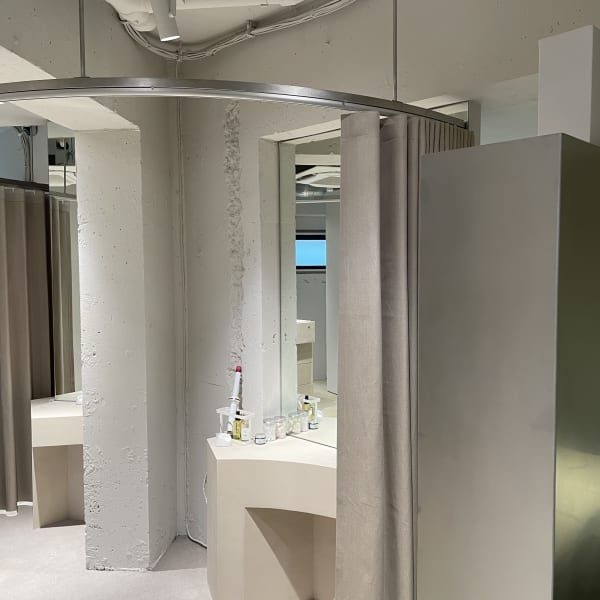 《ペット可》《長持ち◎》【高級セーブルつけ放題】オーダーメイドなアイデザインが手に入る◎|Ail eye salon