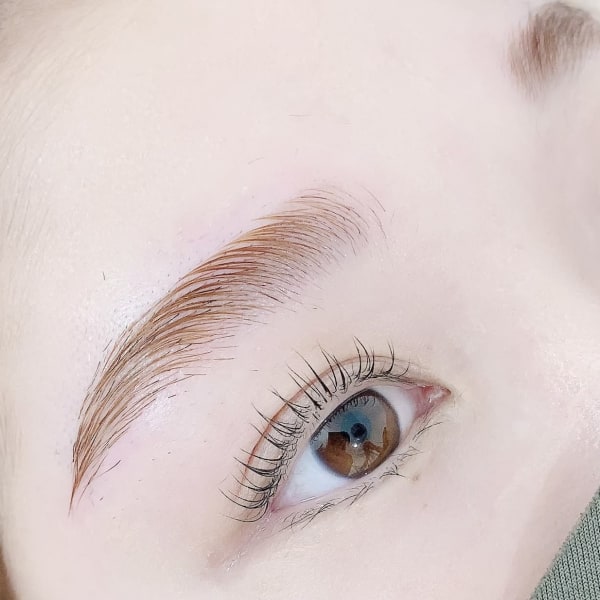 《人気No.1！》お目元完璧コーディネート🌸忙しい朝でも時短でフルメイク♪|granny.f