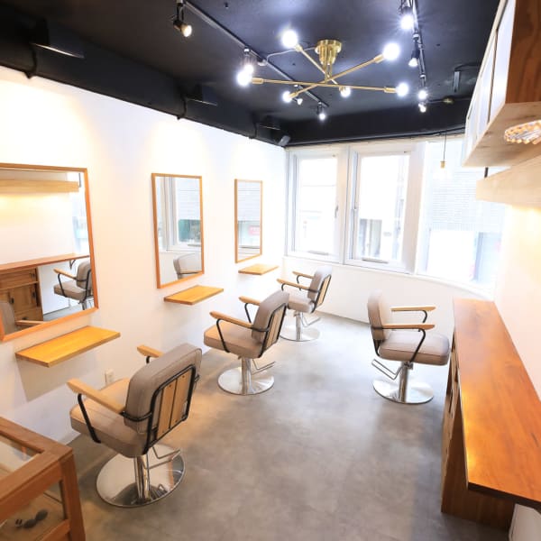 《クレジットカード可》気分を変えたいならパーマでフワフワに！パーマが初めての方も挑戦してみませんか？|hana to kimi