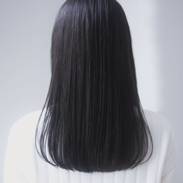 【どんな癖も自然な感じに】梅雨時期・お悩み解決！縮毛矯正でナチュラルな扱いやすいヘアに。|kico