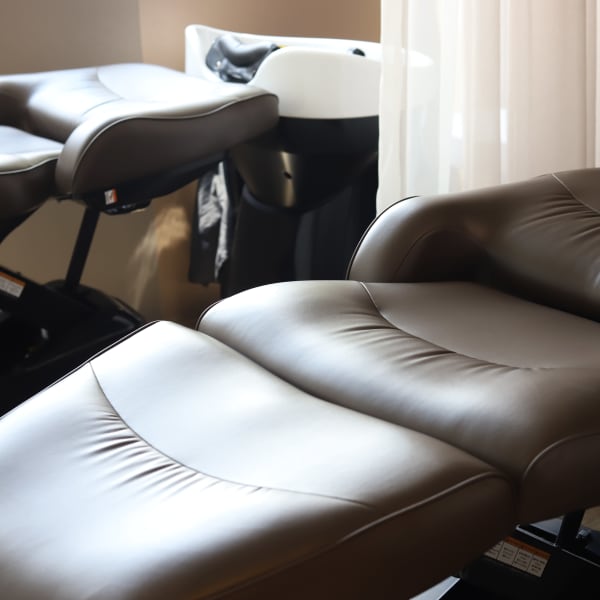 グググッと頭皮をもみほぐすヘッドスパで血行改善♪疲れもスッキリ☆健康的な自分に！|PRIMA ange 中目黒店 髪質改善酸性ストレートサロン