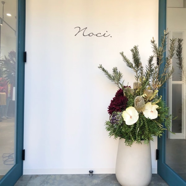 《トレンドヘアが叶う♪》「THROWカラー」充実したデザインカラーから”似合わせ技術”であなた色に♪|Noci