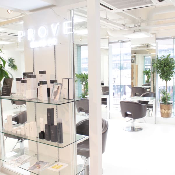 《お子様連れ歓迎》小顔似合わせカットシャンプー★磨かれたカット技術で理想のスタイルにイメージ一新♪|Hair by PROVE