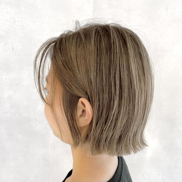 顔周りの似合わせカットが得意なサロン|:ideal 本町本店