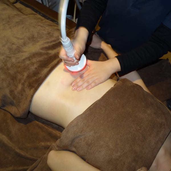 今流行りのメンズキャビテーション【痩せたいメンズ】|整体・小顔矯正・痩身・脱毛 錦糸町ボディケア０２