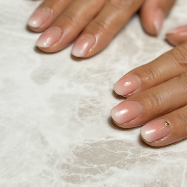 爪への負担が少ない＜フィルイン＞で新しいデザインにチェンジ☆爪の弱い方にもオススメ♪|NAIL  atre  by Enchante