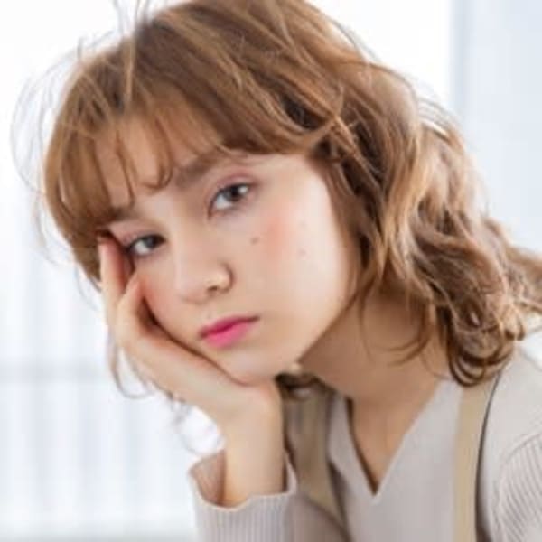 スタイルの基本となる自慢のカットで伸びても扱いやすさを実感!実力派サロンです。|Ash 日吉店