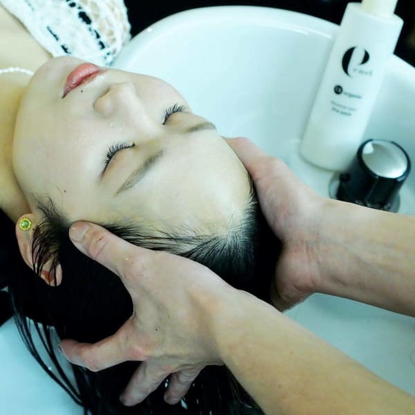 ダメージを集中的にケア◎厳選トリートメントで潤いあふれるツヤツヤな髪へと仕上げます♪♪|CuCuLa beauty place