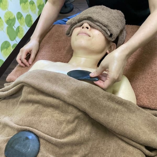 ≪女性限定≫バザルトストーン（60分フェイシャル）|ラピスボディケア前橋川原店