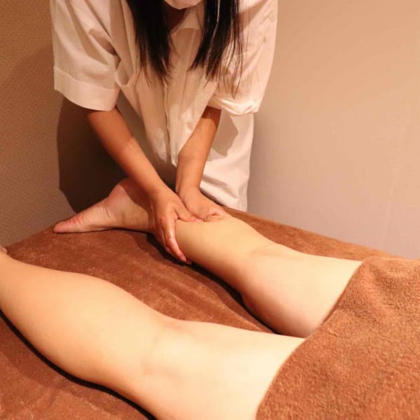 人気のアロママッサージ★|リラクゼーション 貴足