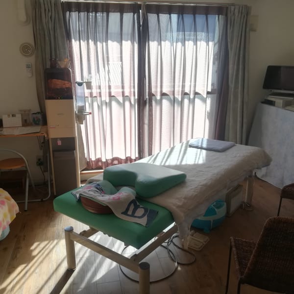 メンズセラピストによるボディーケァー＆ハワイアンロミロミオイルマッサージ！！|アンシャンテ