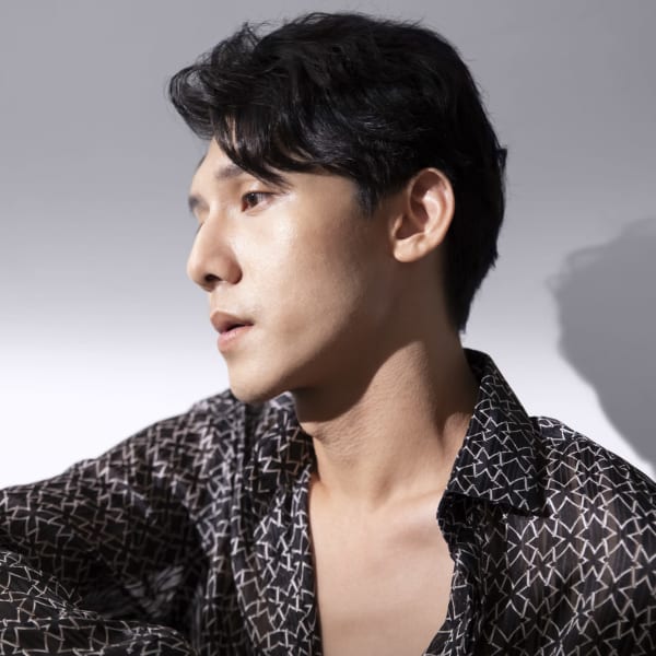 《クレジットカード可》【当店人気No.1／プレミアムコース】ストレートケア★潤いあふれるツヤ髪へ♪|縮毛矯正サロン EXCIA 北梅田