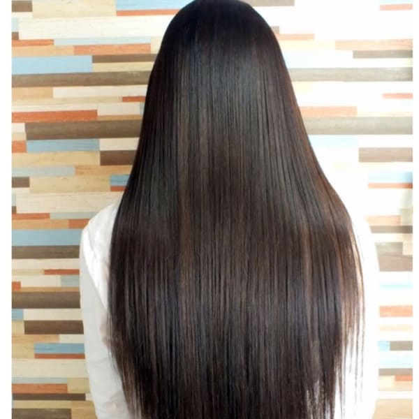 【扱いやすさ◎】毛先がきちんとまとまるツヤツヤ★ストレートに髪質改善しませんか？|Eibi