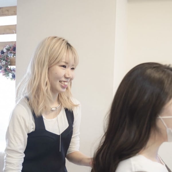 「最初から最後まで1人のスタイリストが担当。理想の仕上がりを丁寧に叶えます!」 |SCALE