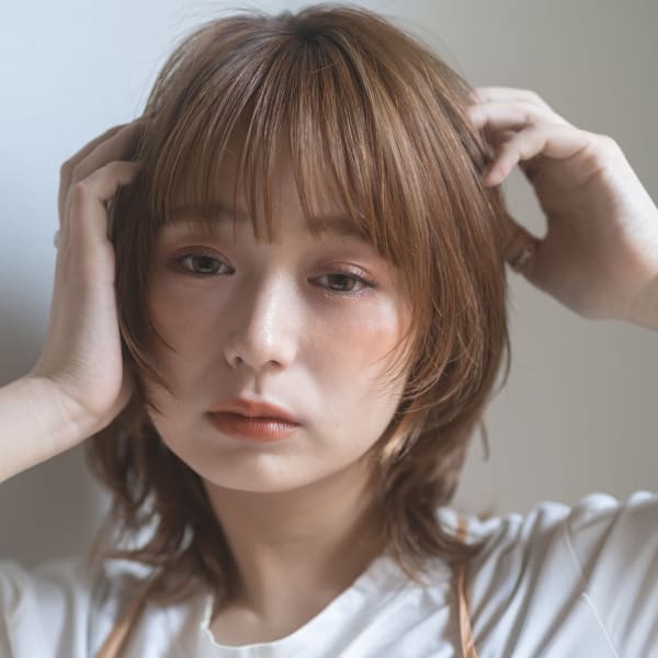 1人1人ミリ単位で丁寧に似合わせる「骨格矯正カット」で理想を超えるオーダーメイドなフィットヘアに♪|ému 【表参道/青山】 【 emu 】