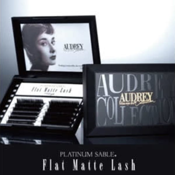 ＜フラットラッシュ◎＞フラットラッシュならまつ毛への負担も少なく持続します♪|Kaile.恵比寿