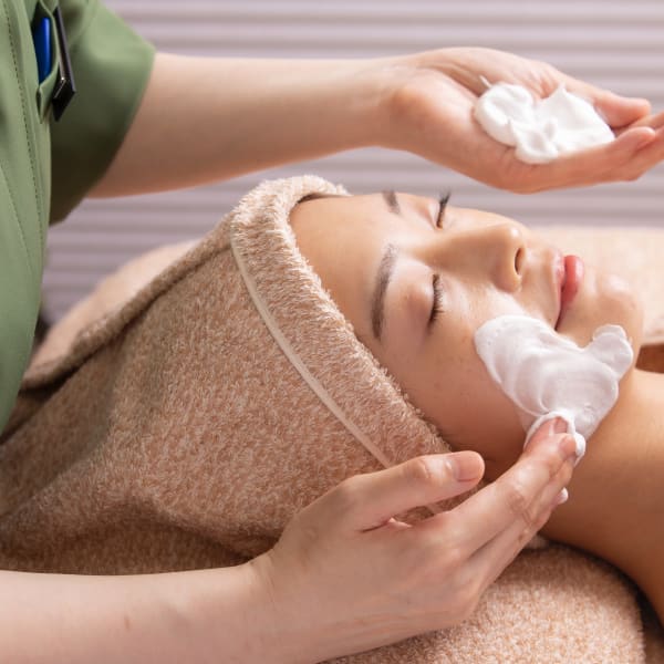 《ブライダル》【フェイシャル＋背中リンパマッサージ】特別な1日のための本格的なケアをしてみませんか？|Land