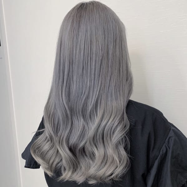 《外国人風》ケアブリーチオンカラー◆ダメージレスでいつでもオシャレなカラーが楽しめる♪♪|NICOLA