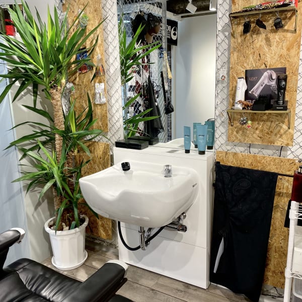 《癒し効果★大★》【楽天限定】カット+ヘッドスパ (¥9,900 → ¥8,800)|ドルクス日本橋