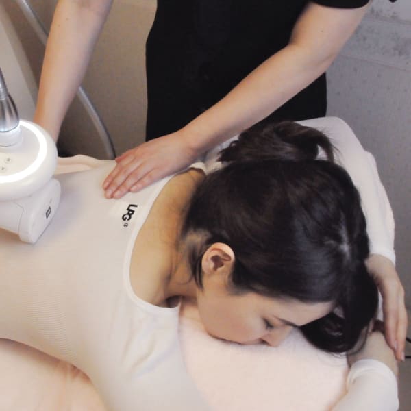 ★茅ヶ崎初導入★最新の最上位モデルのエンダモロジーアライアンスSPA導入♪|トータルビューティサロン Queen茅ヶ崎店