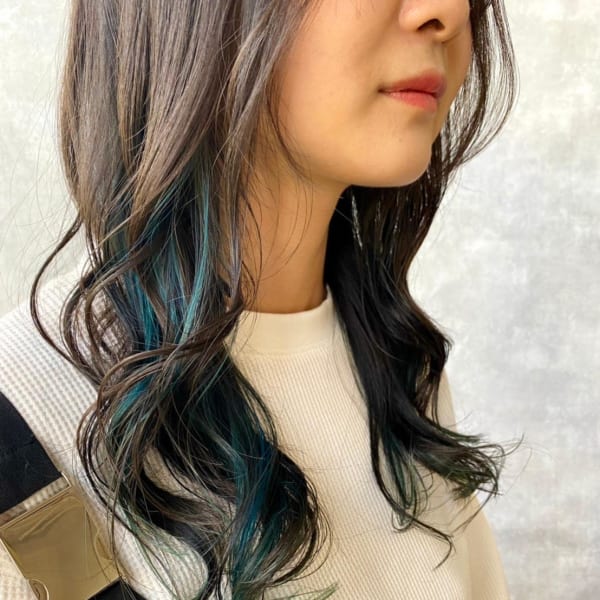 【インナー、イヤリングカラー】さりげないのが可愛い♪スタイルに合わせたポイントカラー◎|Dali headspa & aging care 発寒南店