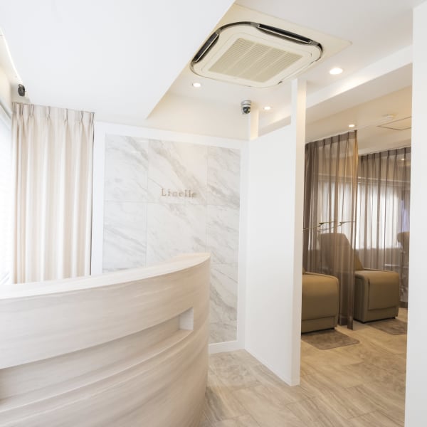 【新宿駅西口徒歩1分】便利な駅近サロン♪|アイラッシュサロン Linelle