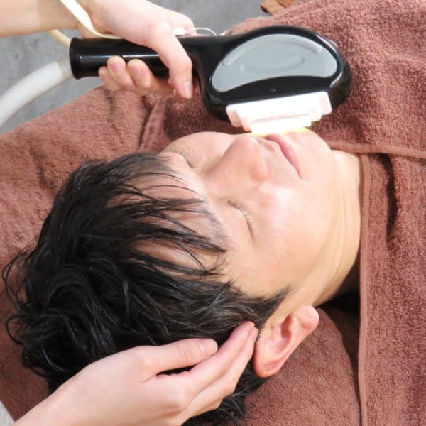 今、メンズにヒゲ脱毛がオススメ|ブランエミュ 池袋本店