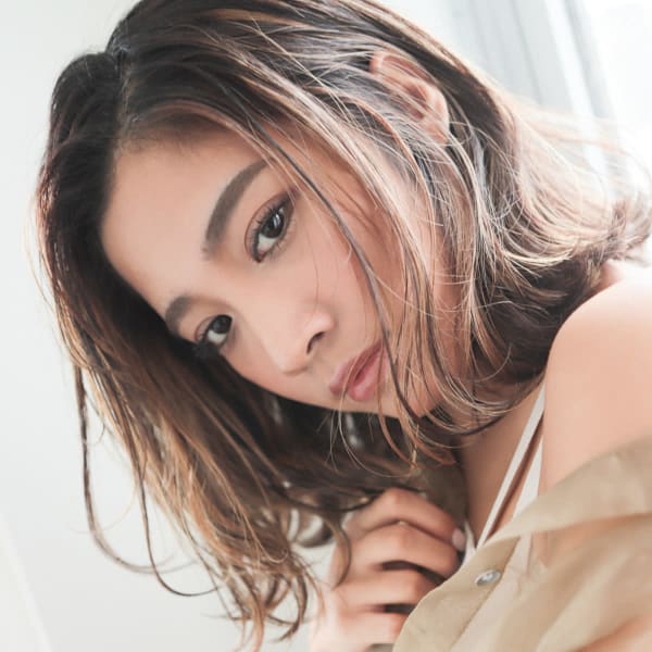 トレンドスタイルをご提案◎【デザインカット】磨かれたカット技術でワンランク上の褒められヘアに♪|Douxx