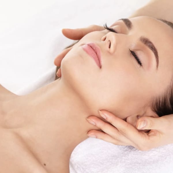 剥離しないハーブピーリングトリートメント【ハーバルメソッド】肌質改善を目指しましょう♪♪|美容電気脱毛/アロママッサージ&フェイシャル Giulio《ジュリオ》