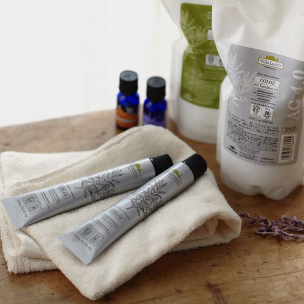 《大人ハイライト》《明るめのグレイカラー》《脱白髪染め》|Hair Design Supremu