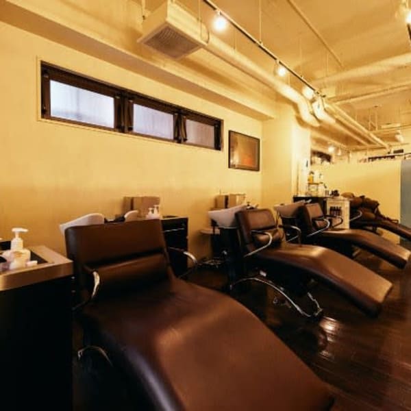 血流改善♪♪自慢のヘッドスパ◇頭皮を改善して、元気な髪へとサポートいたします!!|Des.Art