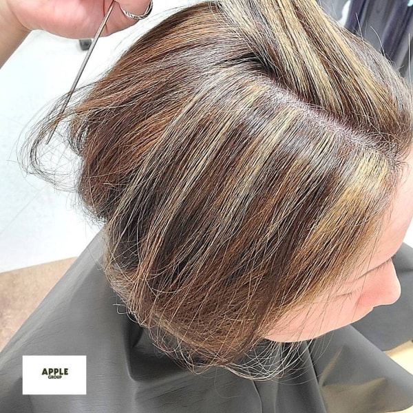 お悩み解消メニュー！【白髪活かし&ぼかしカラー】が得意なサロン|APPLE 真菅店
