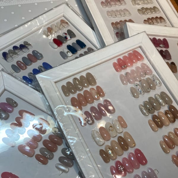 【プチアート付き】ハンドジェル  ¥6900から。初回オフ代無料。|Nail CLASSY