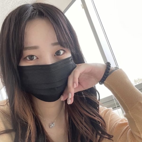 フェミニンでキュートに|ブルーモスクTOKYO