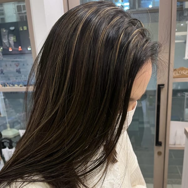 【ダメージが気になるオトナ女性へ】こまめに繰り返す白髪染めこそ髪と頭皮にやさしく◎理想の仕上がりに♪|LOHAS Hair ANGIE