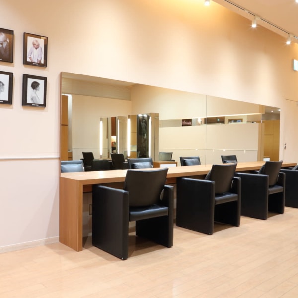 【ケラスターゼトリートメント】ダメージレスにこだわり、お客様一人一人の髪質に合わせたトリートメント|mod's hair 二子玉川店