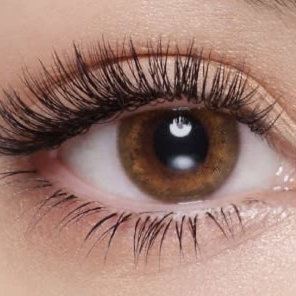 好評♪♪【セーブルエクステ】華やかさUPでフサフサのまつげに☆パッチリ目元が叶います♪♪|Favori~EyelashSalon~神戸三宮店