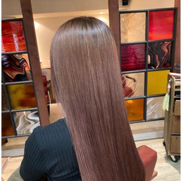 【外国人風ダブルカラー】艶感のある色味・外国人風な透明感で思わず自慢したくなるカラーに☆彡|Grado hair