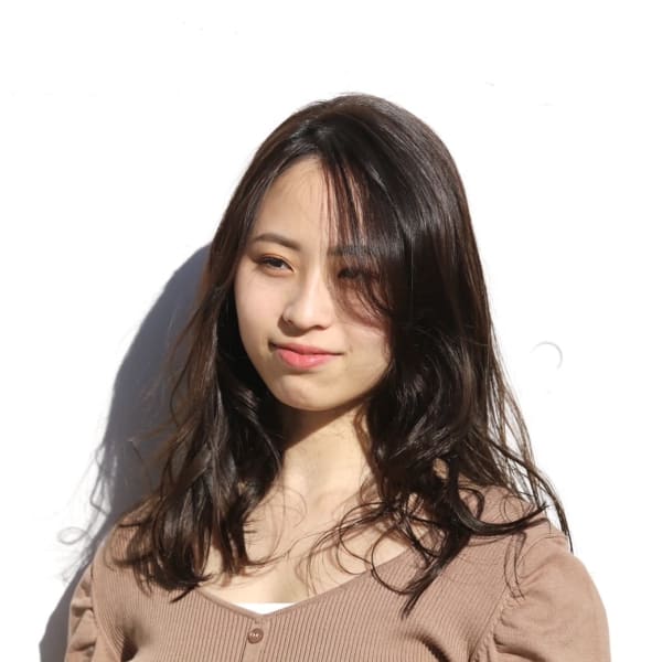 ELLYLONDON 六甲店(エリーロンドン ロッコウテン)の予約＆サロン情報 | 美容院・美容室を予約するなら楽天ビューティ