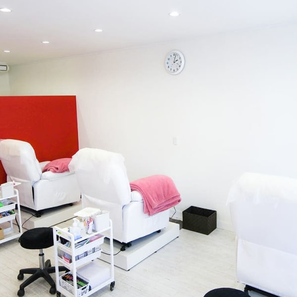 パッチリ目元が叶う♪【パリジェンヌラッシュ】自まつ毛を根元から80度に立ち上げるデザイン☆彡|beauty salon shucre 清洲店