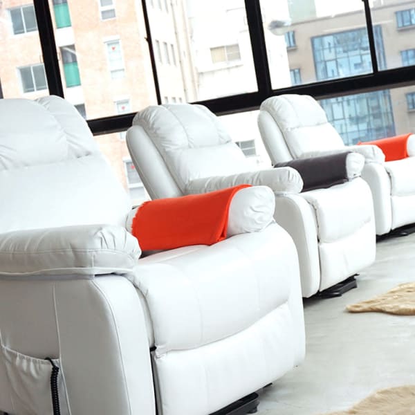 パッチリ目元が叶う♪【パリジェンヌラッシュ】自まつ毛を根元から80度に立ち上げるデザイン☆彡|beauty salon shucre 名駅店