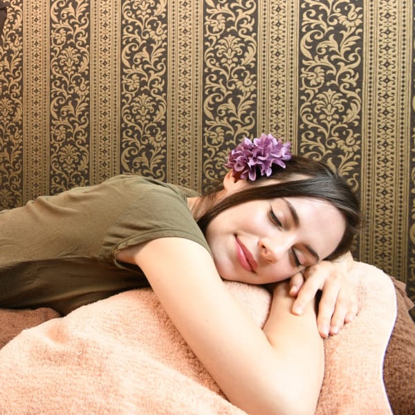 【平日20時まで!お仕事終わりにも通える♪】当店人気の骨盤矯正・整体で体の歪みを整え不調の根本改善へ|青葉台IORI